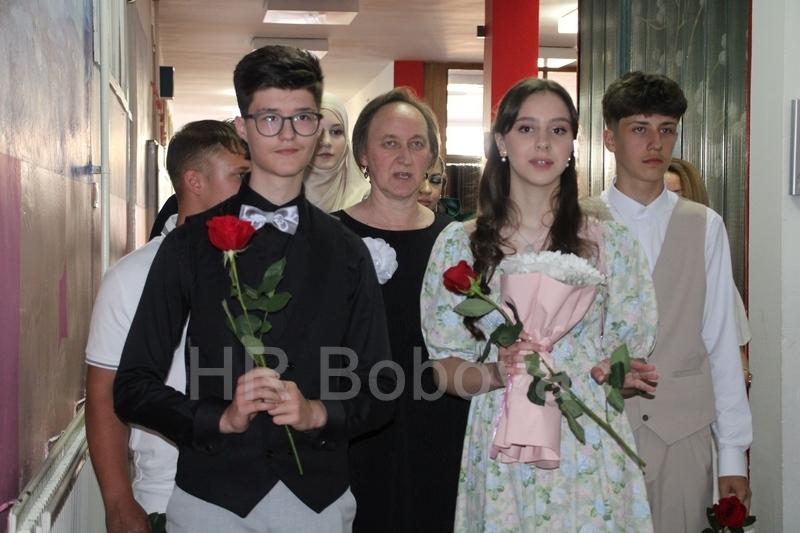 OS-Vares-Majdan-mala-matura-25