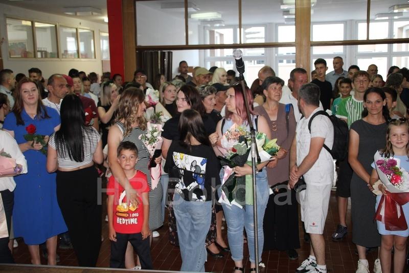 OS-Vares-Majdan-mala-matura-48