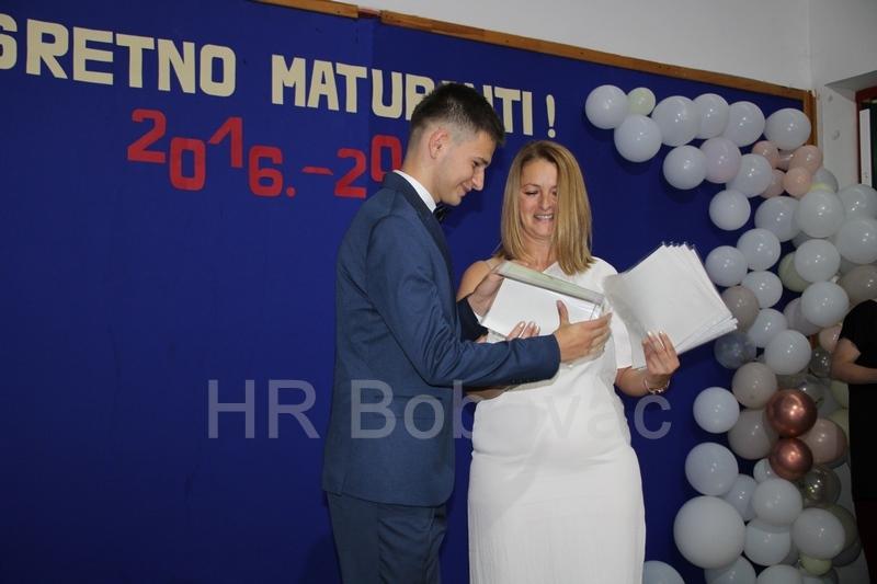 OS-Vares-Majdan-mala-matura-63