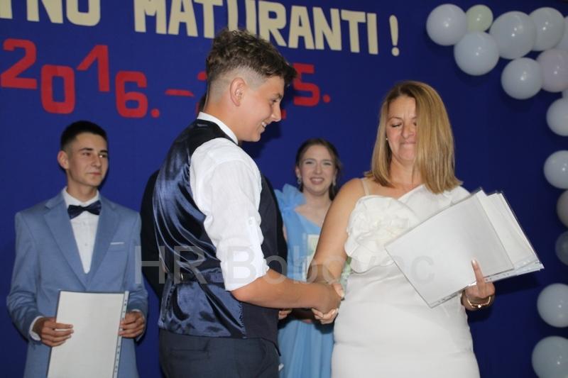 OS-Vares-Majdan-mala-matura-76