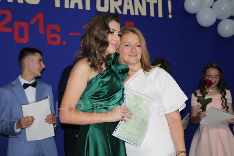 OS-Vares-Majdan-mala-matura-80