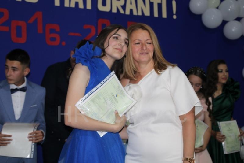 OS-Vares-Majdan-mala-matura-82