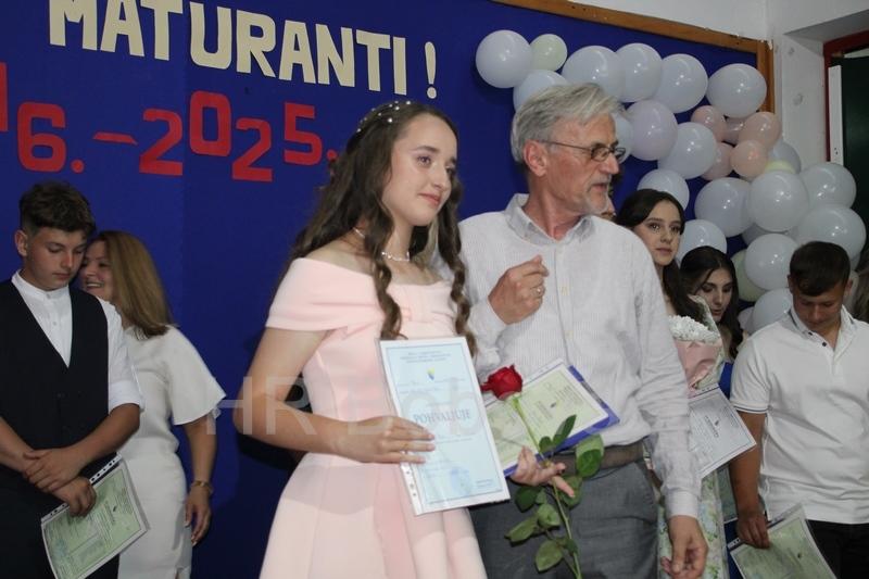 OS-Vares-Majdan-mala-matura-90