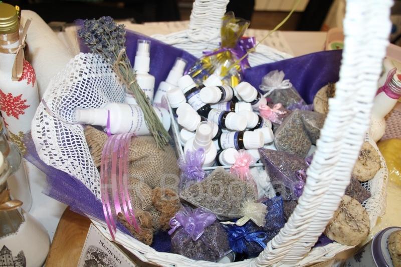 Bazar-zimskih-carolija-27