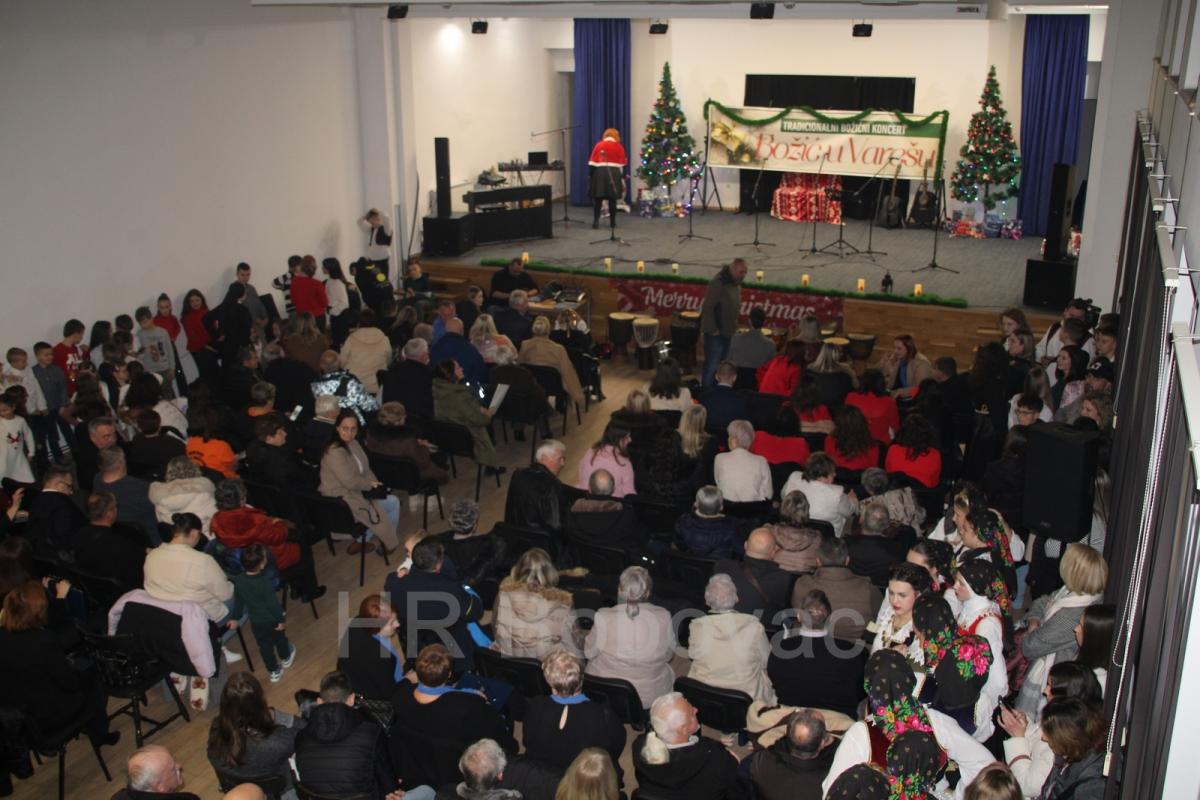 BozicniKoncert2025-19