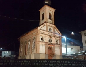 Srpska pravoslavna crkva u Varešu dobila osvjetljenje