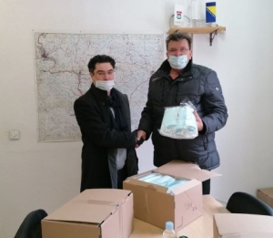Alma-Ras općini Vareš donirala 2.000 zaštitnih maski