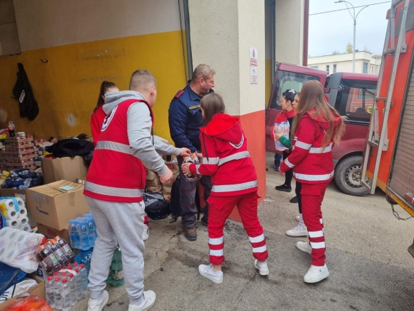 Završena akcija prikupljanja pomoći za područja pogođena poplavama