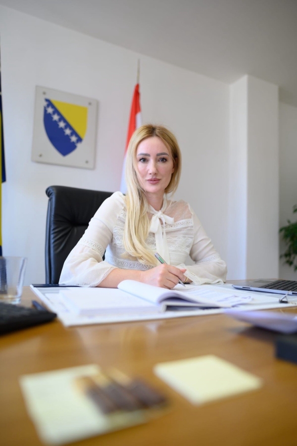 Vlada ZDK odobrila dodatna dva milijuna KM za specijalizacije liječnika Kantonalne bolnice Zenica