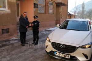 Policijskoj stanici Vareš uručeno novo službeno vozilo