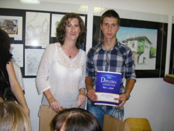 Dino nagrađen na manifestaciji „Mladi i naslijeđe“