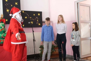 Božićna čarolija učenika OŠ Vareš