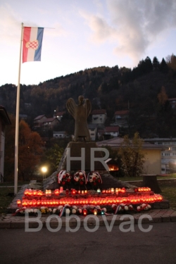 Uz Dušni dan prisjećanje na 125 žrtava i 28. godišnjicu stradanja Hrvata Vareša