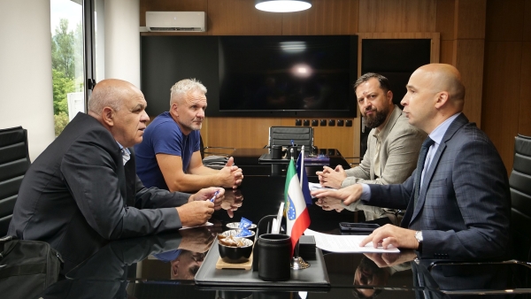 Premijer Pivić: Pozdravljamo odluku suda kojom je odbijena mjera o statusu rektora, ali je pronađen način za isplatu plaća