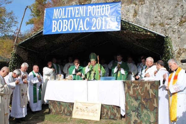 XVI. Molitveni dan za Domovinu Vrhbosanske nadbiskupije na Bobovcu
