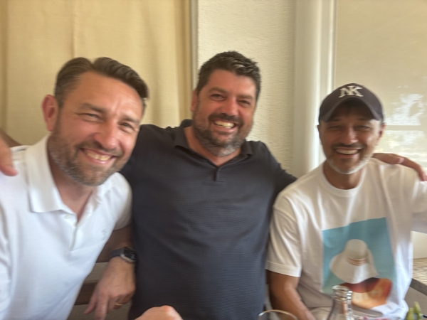 Braća Robert i Niko Kovač donirali za travnjak NK Vareš