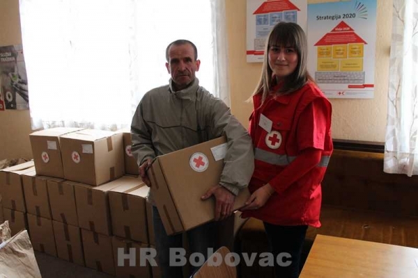 Crveni križ obilježio Svjetski dan borbe protiv siromaštva