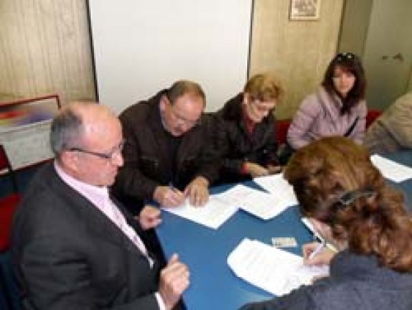 Potpisani ugovori za obnovu 14 stambenih jedinica