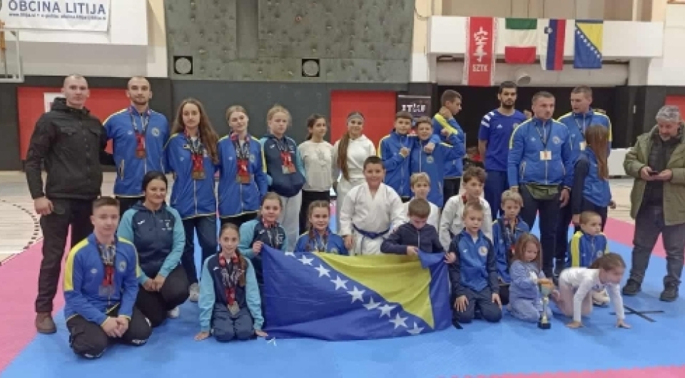 Vareški karataši donijeli medalje s međunarodnog natjecanja 2. pokalna tekma Litija open 2025.