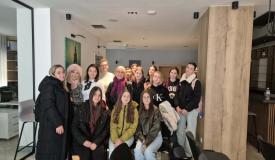 “FiF – Fakt i Fejk” – edukativni program za mlade Varešane MEDIJSKA PISMENOST SA SENKOM KUR