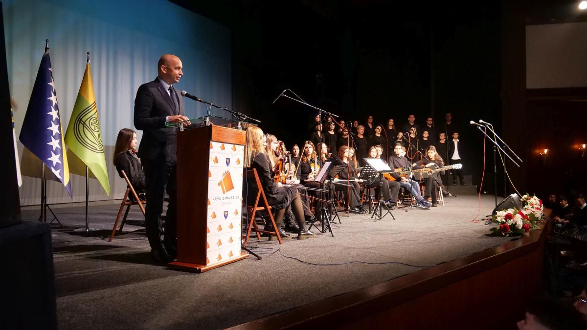 gimnazija-80-bnp-0711-2