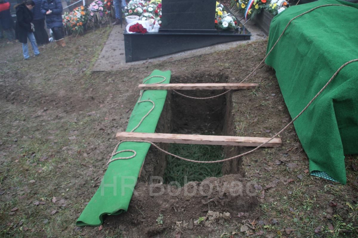 IMG9036-SahranaZdravko