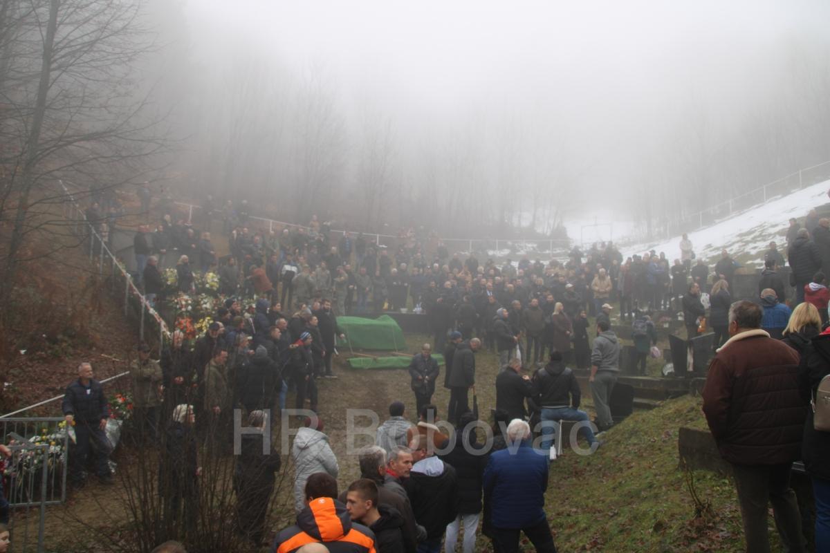 IMG9060-SahranaZdravko