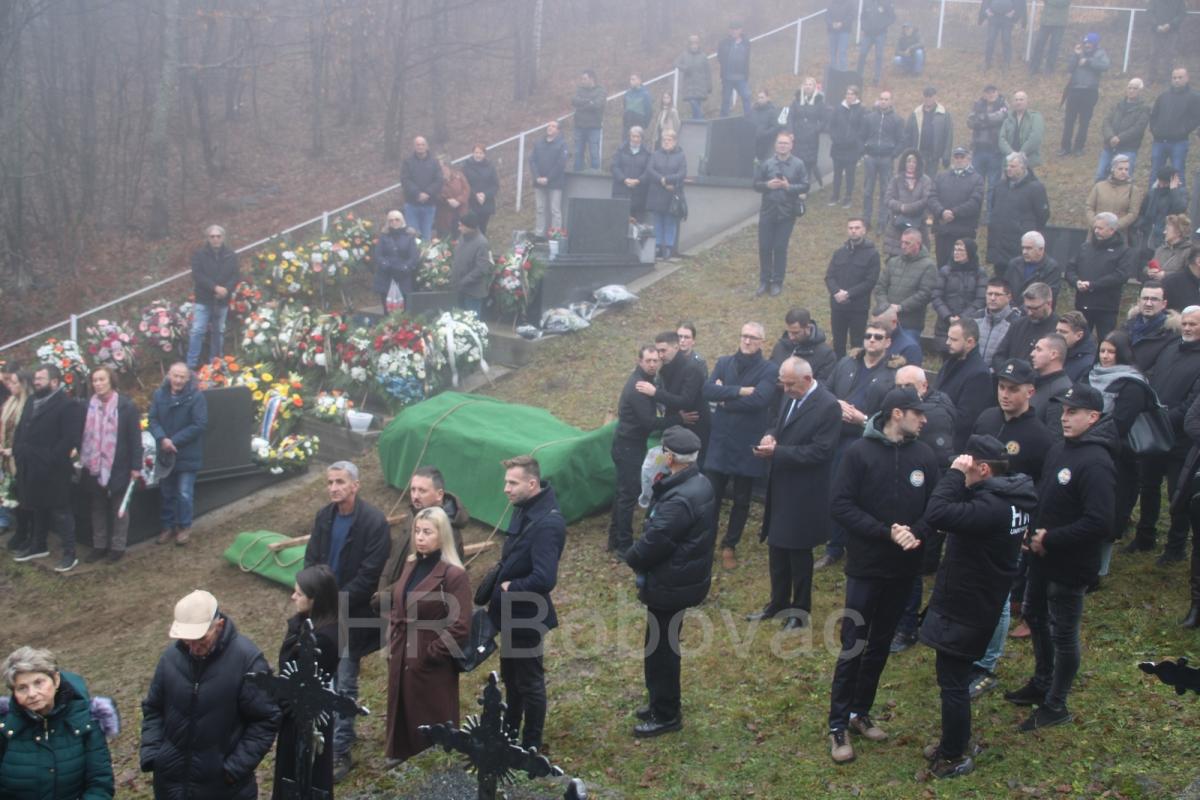 IMG9064-SahranaZdravko