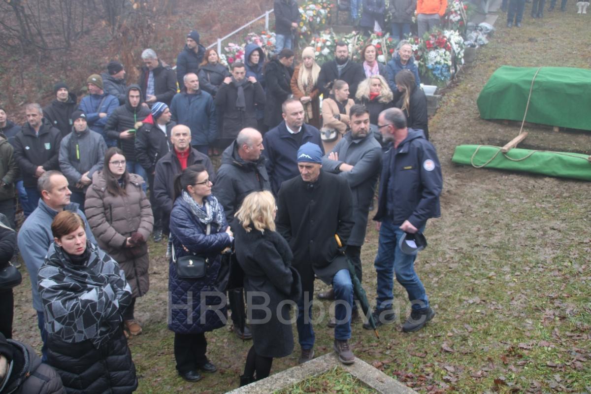 IMG9090-SahranaZdravko