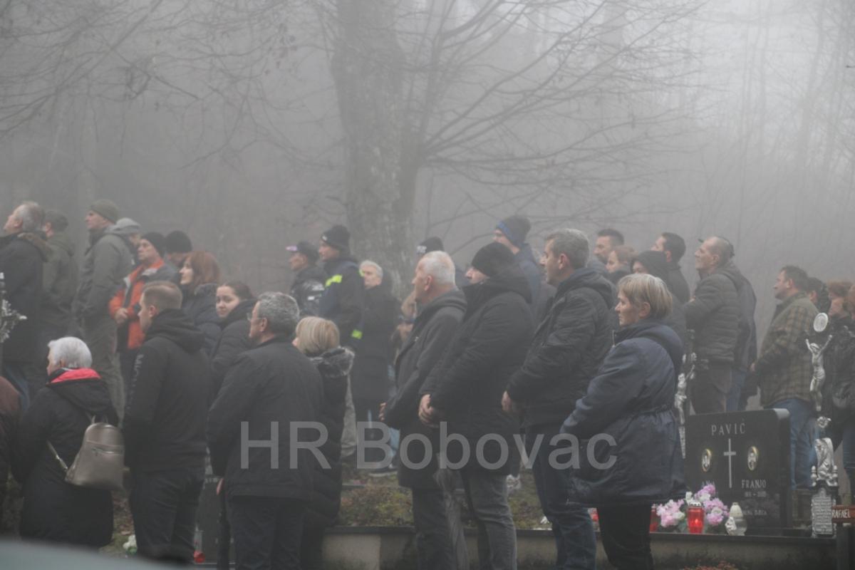 IMG9118-SahranaZdravko