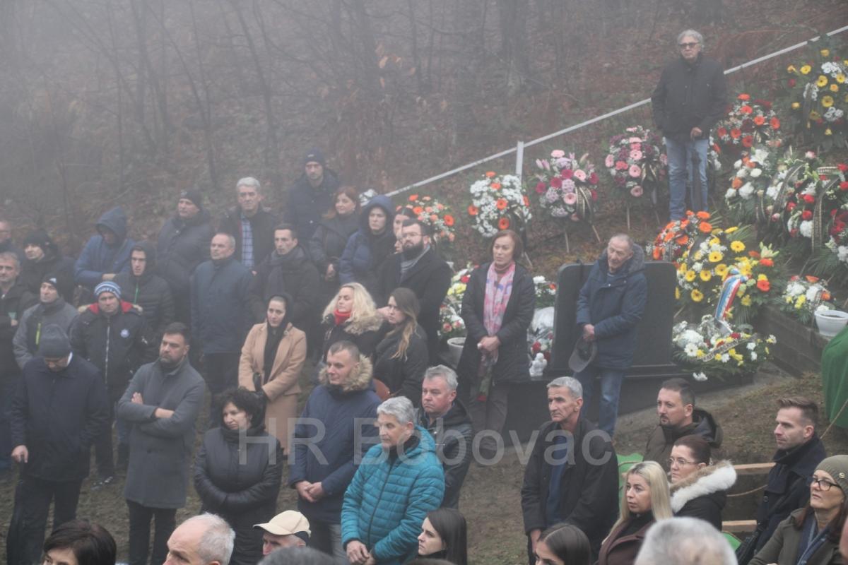 IMG9140-SahranaZdravko