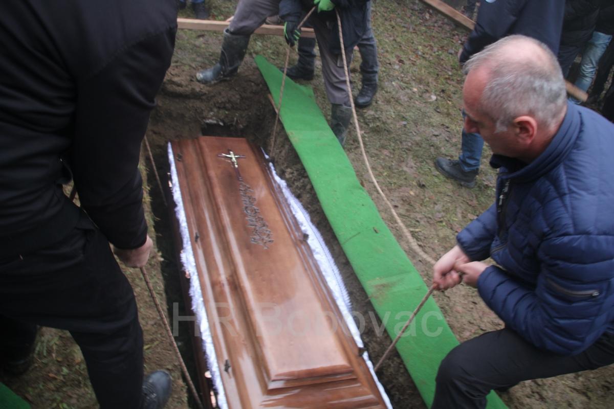 IMG9199-SahranaZdravko