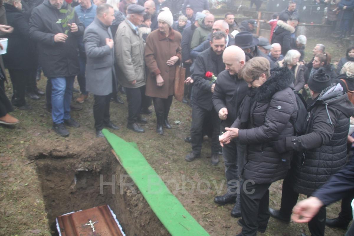 IMG9222-SahranaZdravko