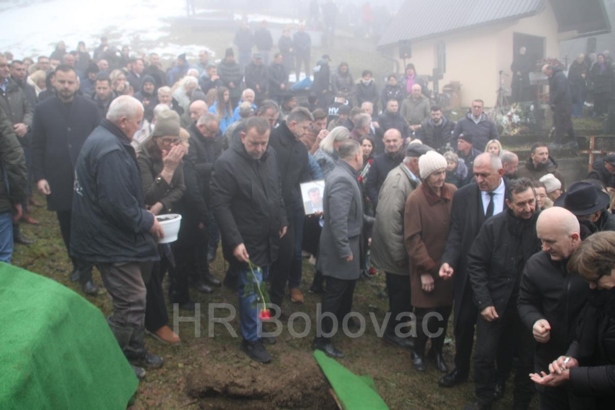 IMG9223-SahranaZdravko