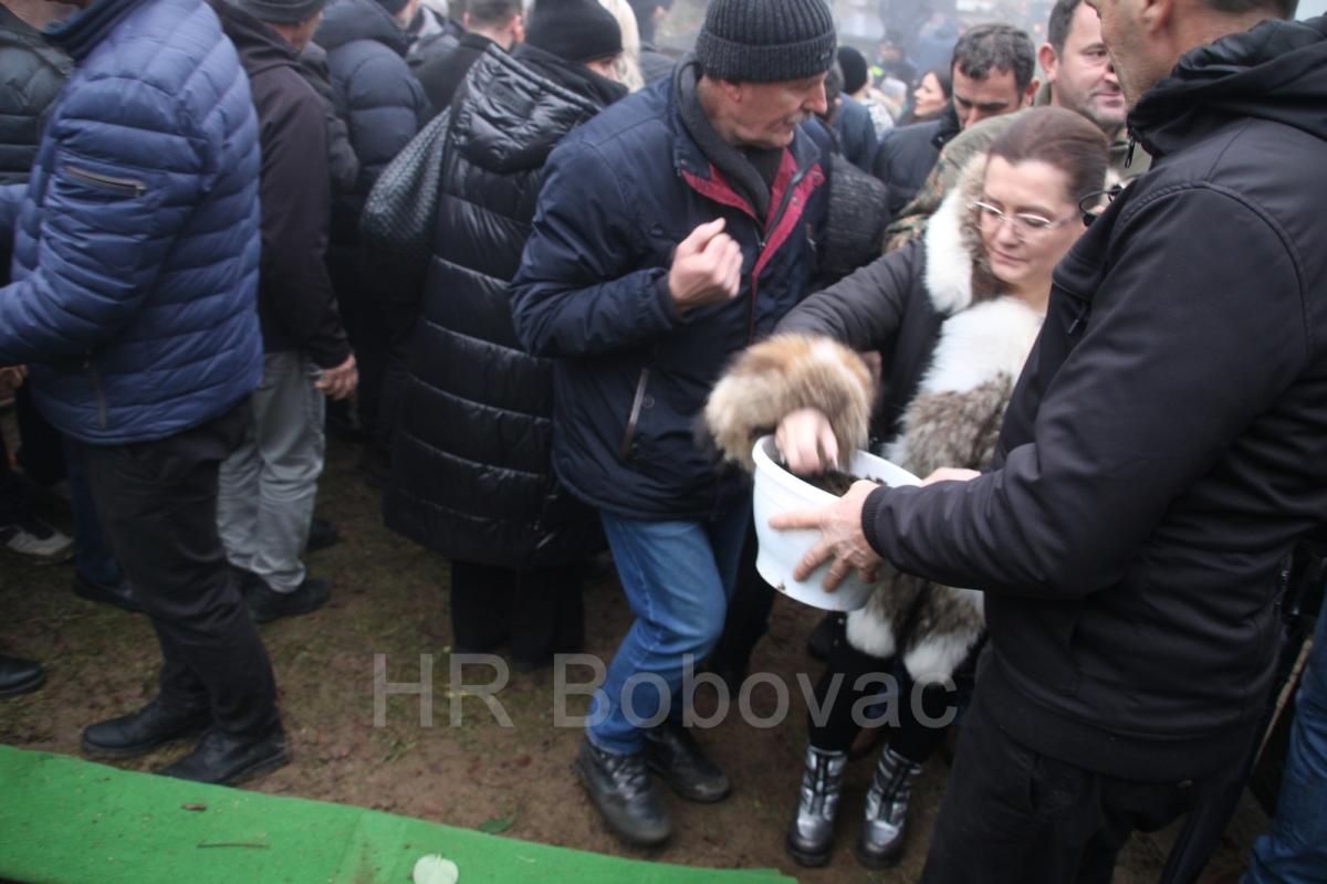 IMG9252-SahranaZdravko