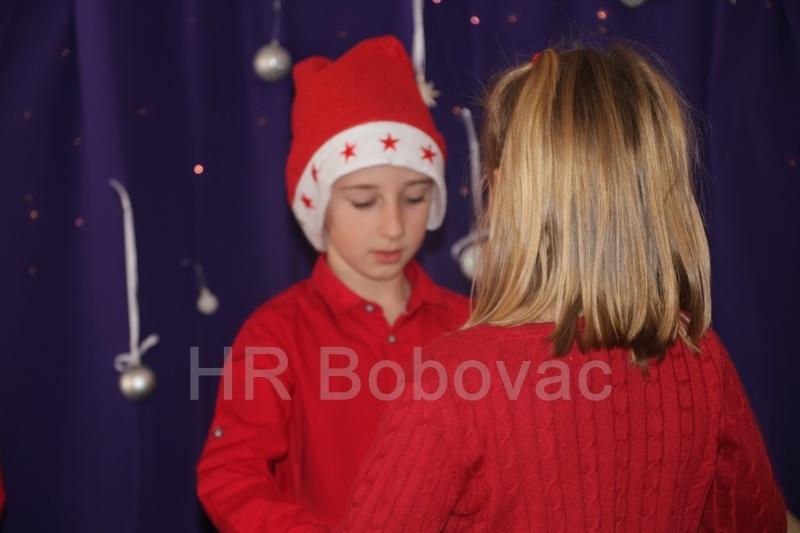 OS-Vares-Bozicna-priredba-10