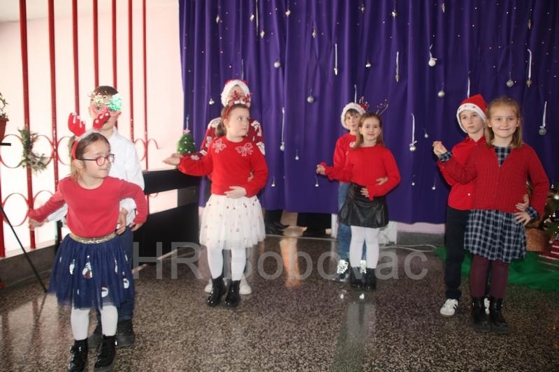 OS-Vares-Bozicna-priredba-7