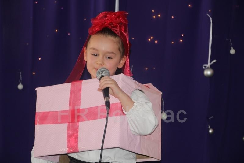 OS-Vares-Bozicna-priredba-81