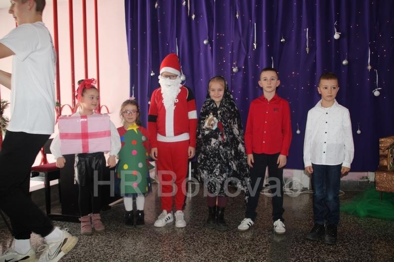 OS-Vares-Bozicna-priredba-89