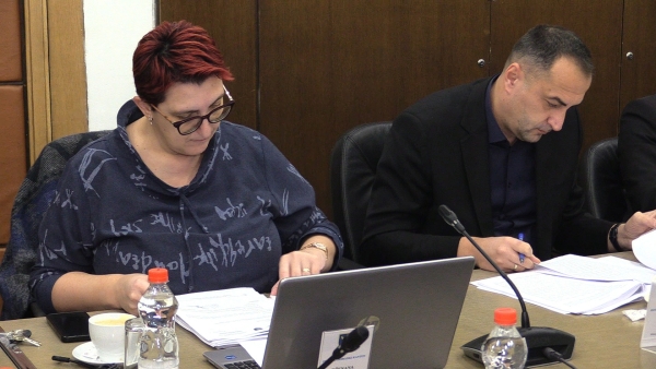 Zaposlenim na Proračunu ZDK naknada za Novu godinu od 250,00 KM