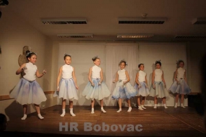 Večer u Maloj školi u Varešu uz „Božićni kulturni dar“