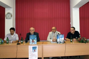 U Varešu promovirana knjiga dr. Naima Logića “Svih 7”